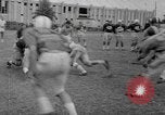 Image pratique de football Alabama United States USA, 1967, de la seconde 37 séquences d'archives historiques vidéo 65675073283