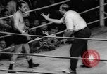 Standbild weltweit Junior Welterweight Boxing Japan, 1967, aus Sekunde 30 historischem Filmmaterial Videoclip 65675073284