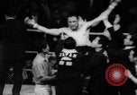 Standbild weltweit Junior Welterweight Boxing Japan, 1967, aus Sekunde 59 historischem Filmmaterial Videoclip 65675073284