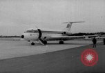 Standbild strahlturbine Passagierflugzeuge Bremen Deutschland, 1967, aus Sekunde 7 historischem Filmmaterial Videoclip 65675073286