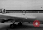 Standbild strahlturbine Passagierflugzeuge Bremen Deutschland, 1967, aus Sekunde 13 historischem Filmmaterial Videoclip 65675073286