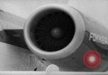 Standbild strahlturbine Passagierflugzeuge Bremen Deutschland, 1967, aus Sekunde 25 historischem Filmmaterial Videoclip 65675073286