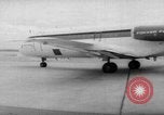 Standbild strahlturbine Passagierflugzeuge Bremen Deutschland, 1967, aus Sekunde 32 historischem Filmmaterial Videoclip 65675073286