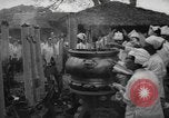 Image fire cérémonie de marche Kuala Lumpur Malaisie, 1967, de la seconde 12 séquences d'archives historiques vidéo 65675073290