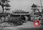 Image fire cérémonie de marche Kuala Lumpur Malaisie, 1967, de la seconde 17 séquences d'archives historiques vidéo 65675073290