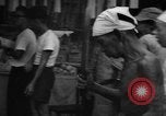 Image fire cérémonie de marche Kuala Lumpur Malaisie, 1967, de la seconde 20 séquences d'archives historiques vidéo 65675073290