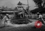 Image fire cérémonie de marche Kuala Lumpur Malaisie, 1967, de la seconde 24 séquences d'archives historiques vidéo 65675073290