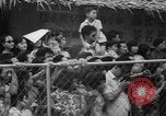 Image fire cérémonie de marche Kuala Lumpur Malaisie, 1967, de la seconde 29 séquences d'archives historiques vidéo 65675073290