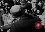 Image démonstration de paix San Francisco California USA, 1967, de la seconde 26 séquences d'archives historiques vidéo 65675073294