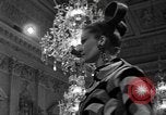 Immagine di Sfilata di moda Firenze Italia, 1967, secondo 27 filmato di repertorio 65675073297