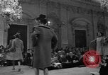 Immagine di Sfilata di moda Firenze Italia, 1967, secondo 40 filmato di repertorio 65675073297