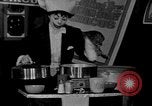 Image spectacle de clowns New York United States USA, 1967, de la seconde 4 séquences d'archives historiques vidéo 65675073298