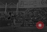 Image joueur de baseball Billy Rohr pitching contre Yankees New York City USA, 1967, de la seconde 8 séquences d'archives historiques vidéo 65675073299