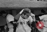 Image joueur de baseball Billy Rohr pitching contre Yankees New York City USA, 1967, de la seconde 31 séquences d'archives historiques vidéo 65675073299