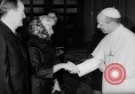Image Hubert H Humphrey Cité du Vatican à Rome Italie, 1967, de la seconde 41 séquences d'archives historiques vidéo 65675073303