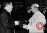 Image Hubert H Humphrey Cité du Vatican à Rome Italie, 1967, de la seconde 47 séquences d'archives historiques vidéo 65675073303
