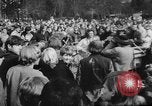 Image Les hippies danser à l'être-dans Seattle Washington USA, 1967, de la seconde 7 séquences d'archives historiques vidéo 65675073308