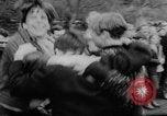 Image Les hippies danser à l'être-dans Seattle Washington USA, 1967, de la seconde 26 séquences d'archives historiques vidéo 65675073308