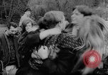 Image Les hippies danser à l'être-dans Seattle Washington USA, 1967, de la seconde 27 séquences d'archives historiques vidéo 65675073308