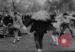 Image Les hippies danser à l'être-dans Seattle Washington USA, 1967, de la seconde 31 séquences d'archives historiques vidéo 65675073308