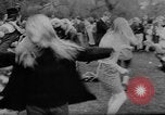 Image Les hippies danser à l'être-dans Seattle Washington USA, 1967, de la seconde 35 séquences d'archives historiques vidéo 65675073308