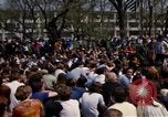 Immagine di La Giornata della Terra Washington DC USA, 1970, secondo 36 filmato di repertorio 65675073313