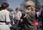 Immagine di La Giornata della Terra Washington DC USA, 1970, secondo 9 filmato di repertorio 65675073314