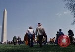 Immagine di La Giornata della Terra Washington DC USA, 1970, secondo 18 filmato di repertorio 65675073314