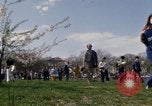 Immagine di La Giornata della Terra Washington DC USA, 1970, secondo 43 filmato di repertorio 65675073314