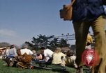 Immagine di La Giornata della Terra Washington DC USA, 1970, secondo 23 filmato di repertorio 65675073315