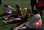Immagine di La Giornata della Terra Washington DC USA, 1970, secondo 51 filmato di repertorio 65675073315