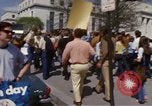 Image marche de protestation Washington DC USA, 1970, de la seconde 43 séquences d'archives historiques vidéo 65675073318