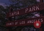 Immagine di Amore in Los Angeles County California USA, 1968, secondo 6 filmato di repertorio 65675073324
