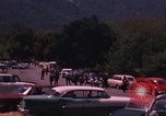 Immagine di Amore in Los Angeles County California USA, 1968, secondo 16 filmato di repertorio 65675073324
