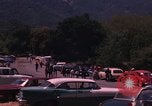 Immagine di Amore in Los Angeles County California USA, 1968, secondo 18 filmato di repertorio 65675073324