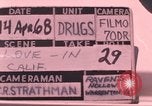 Immagine di Hippies danze ad un amore in Los Angeles County California USA, 1968, secondo 3 filmato di repertorio 65675073325