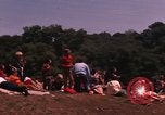 Immagine di Il popolo americano Los Angeles County California USA, 1968, secondo 15 filmato di repertorio 65675073328