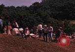 Immagine di Il popolo americano Los Angeles County California USA, 1968, secondo 17 filmato di repertorio 65675073328