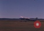 Image aéronefs en vol United States USA, 1968, de la seconde 4 séquences d'archives historiques vidéo 65675073329