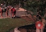 Standbild amerikanischen Studenten Los Angeles California USA, 1968, aus Sekunde 41 historischem Filmmaterial Videoclip 65675073330