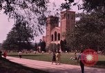 Immagine di Gli studenti americani Los Angeles California USA, 1968, secondo 13 filmato di repertorio 65675073331