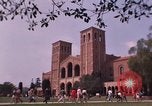 Immagine di Gli studenti americani Los Angeles California USA, 1968, secondo 20 filmato di repertorio 65675073331