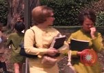 Immagine di Gli studenti americani Los Angeles California USA, 1968, secondo 59 filmato di repertorio 65675073331
