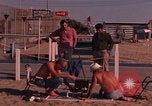 Standbild Studenten Los Angeles California USA, 1968, aus Sekunde 5 historischem Filmmaterial Videoclip 65675073332
