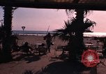 Standbild Studenten Los Angeles California USA, 1968, aus Sekunde 17 historischem Filmmaterial Videoclip 65675073332