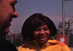 Standbild Studenten Los Angeles California USA, 1968, aus Sekunde 41 historischem Filmmaterial Videoclip 65675073332