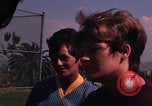 Standbild Studenten Los Angeles California USA, 1968, aus Sekunde 46 historischem Filmmaterial Videoclip 65675073332