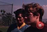 Standbild Studenten Los Angeles California USA, 1968, aus Sekunde 50 historischem Filmmaterial Videoclip 65675073332