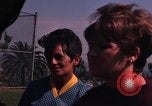 Standbild Studenten Los Angeles California USA, 1968, aus Sekunde 54 historischem Filmmaterial Videoclip 65675073332