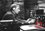 Image La sécurité de la transmission radio Hollywood Los Angeles California USA, 1943, de la seconde 3 séquences d'archives historiques vidéo 65675073343